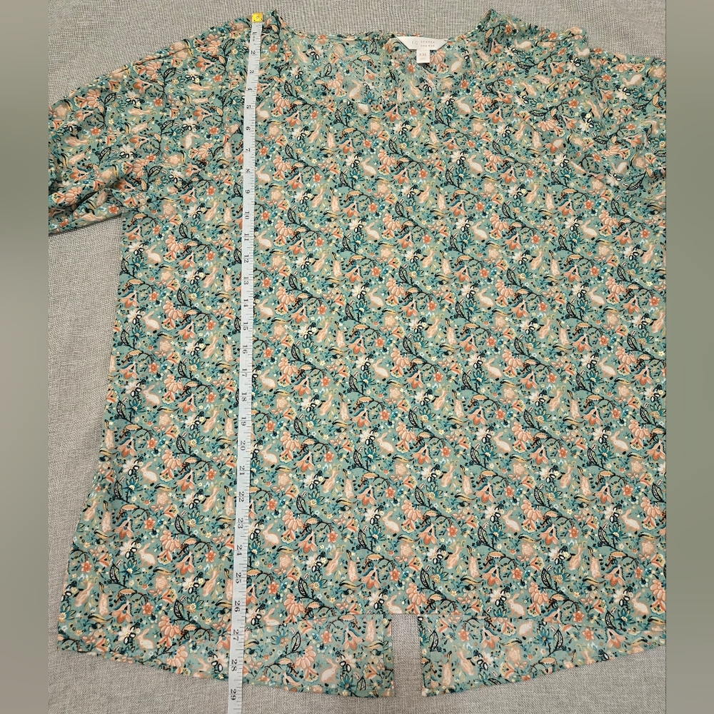 LC Lauren Conrad Sage Green Boho Blouse with Floral Spring Print Size XXL - Picture 14 of 14
